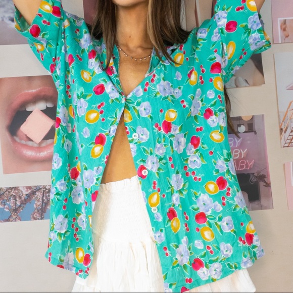 Fruit 90s Blouse - Picture 2 of 7
